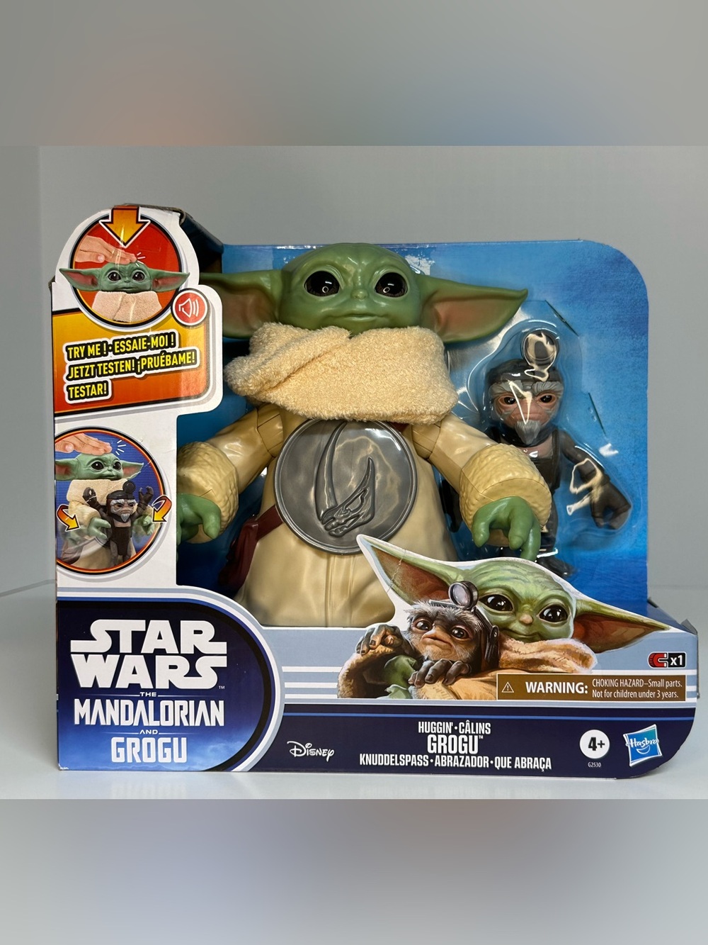Disney Grogu Huggable Figure - Green, Cream, Silver